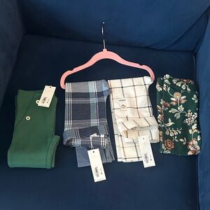 Janie and Jack Girls' Green, Navy Plaid, Cream Plaid & Floral Leggings bundle